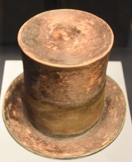 Lincoln's top hat from the Smithsonian