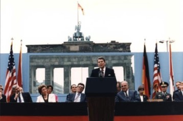 Ronald Reagan giving speech