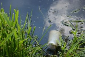 Water pollution and trash